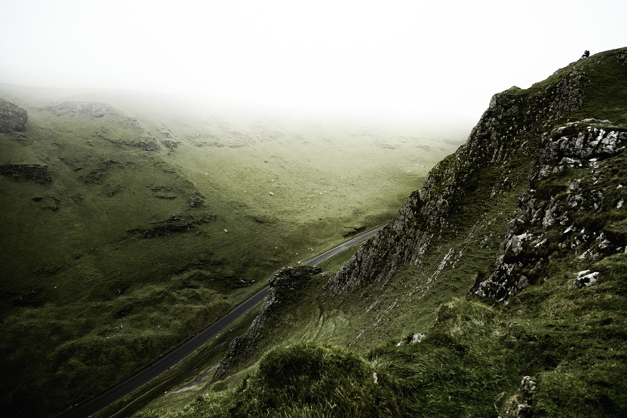 18-winnats-pass-peak-district-hiking-anna-elina-lahti-photographer.jpg