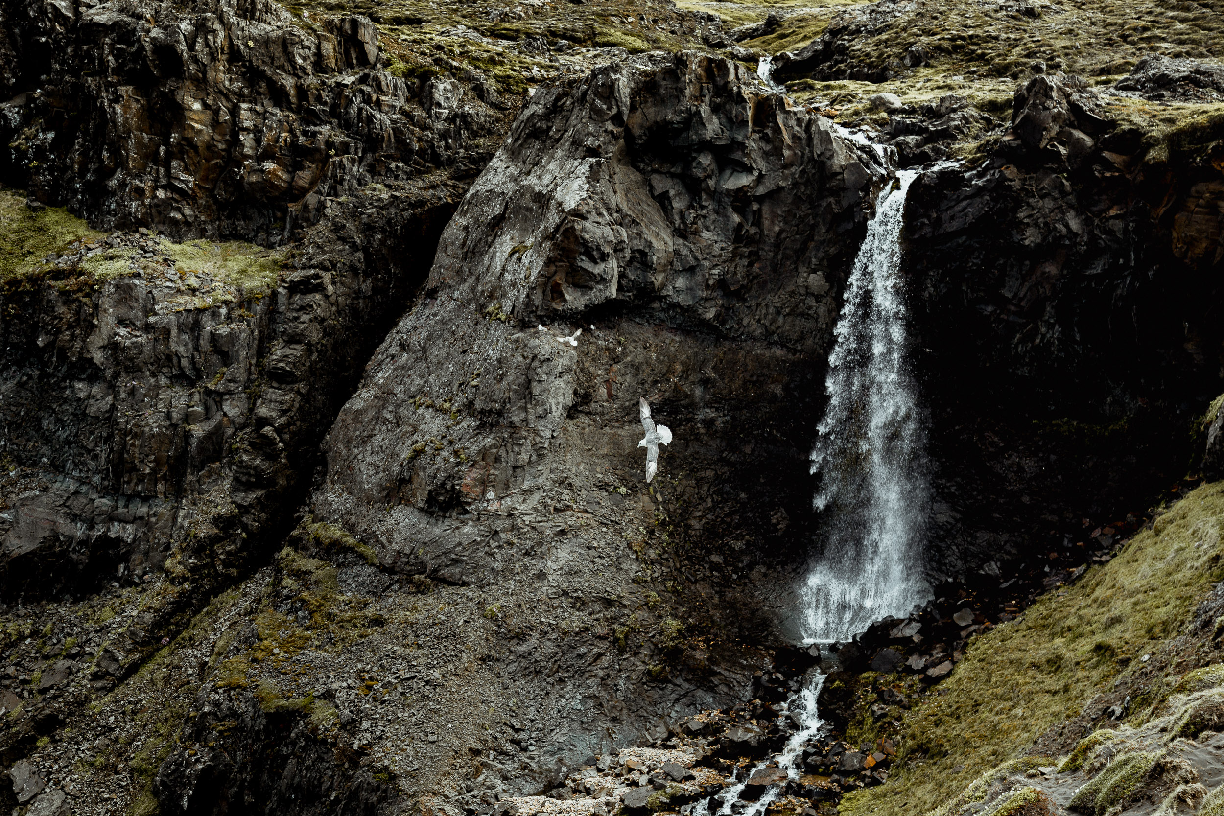 05-iceland-hiking-eastfjords-waterfall-anna-elina-lahti-photographer.jpg