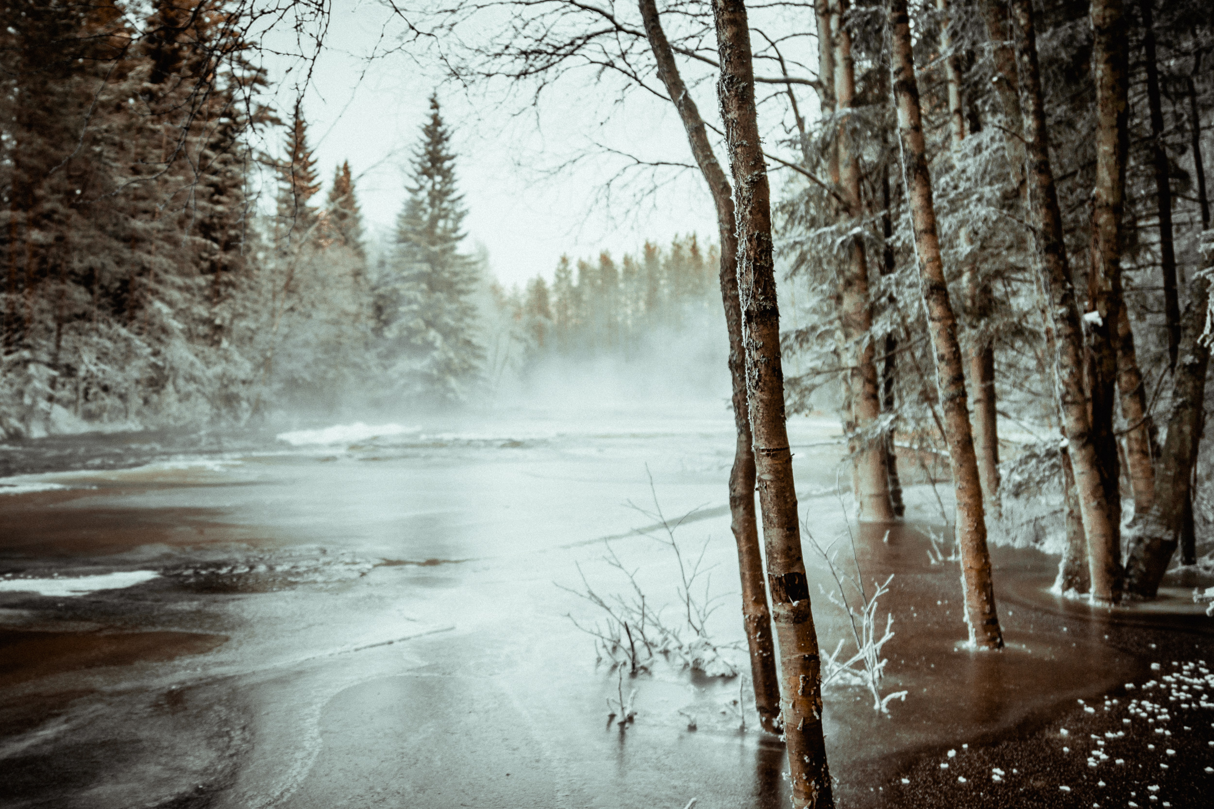 finland-winter-frozen-river-flood-anna-elina-lahti-photographer.jpg