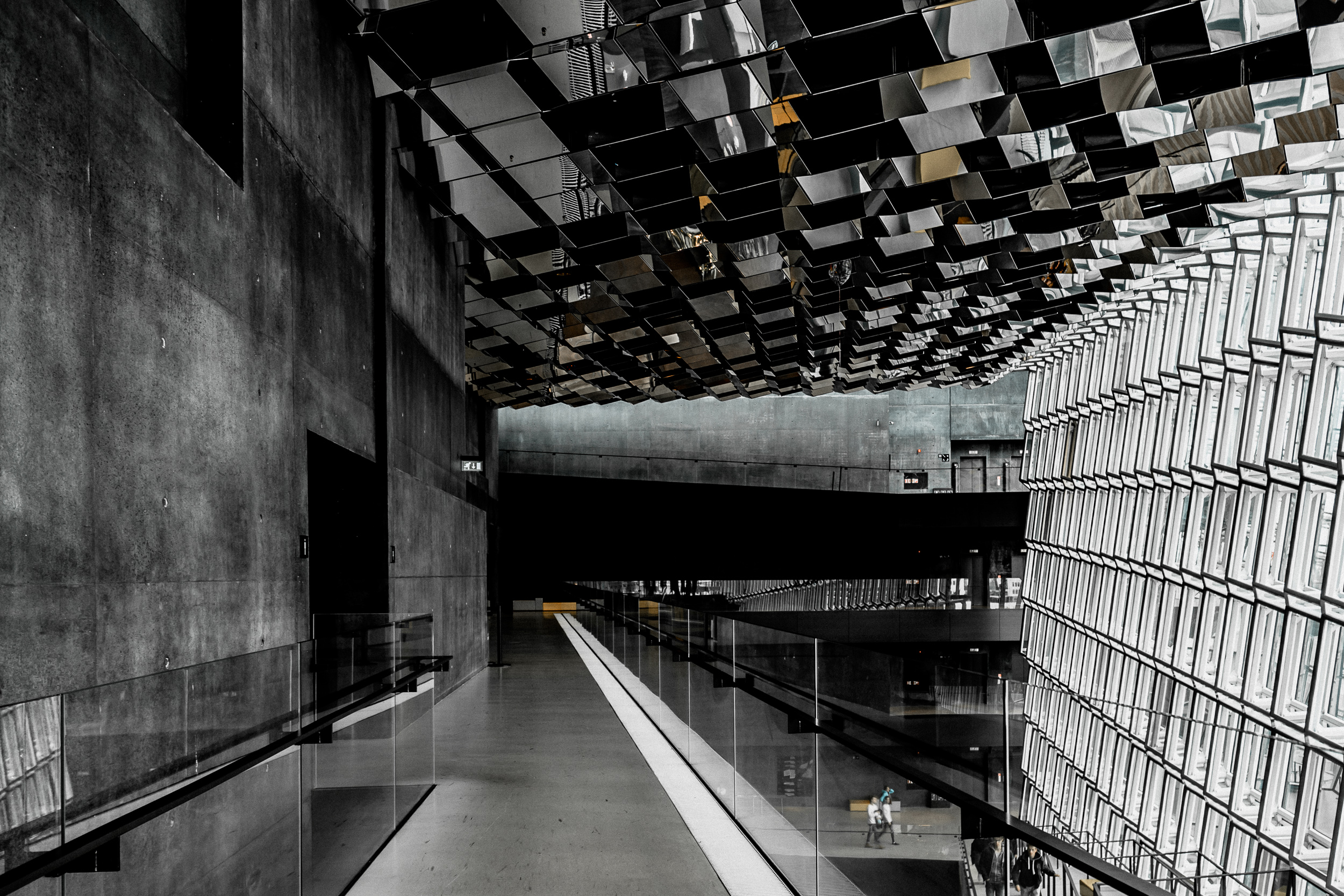 08-reykjavik-harpa-concert-hall-architecture-iceland-anna-elina-lahti-photographer.jpg