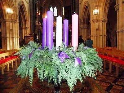 There is Light Shining in the Darkness Welcome to Advent