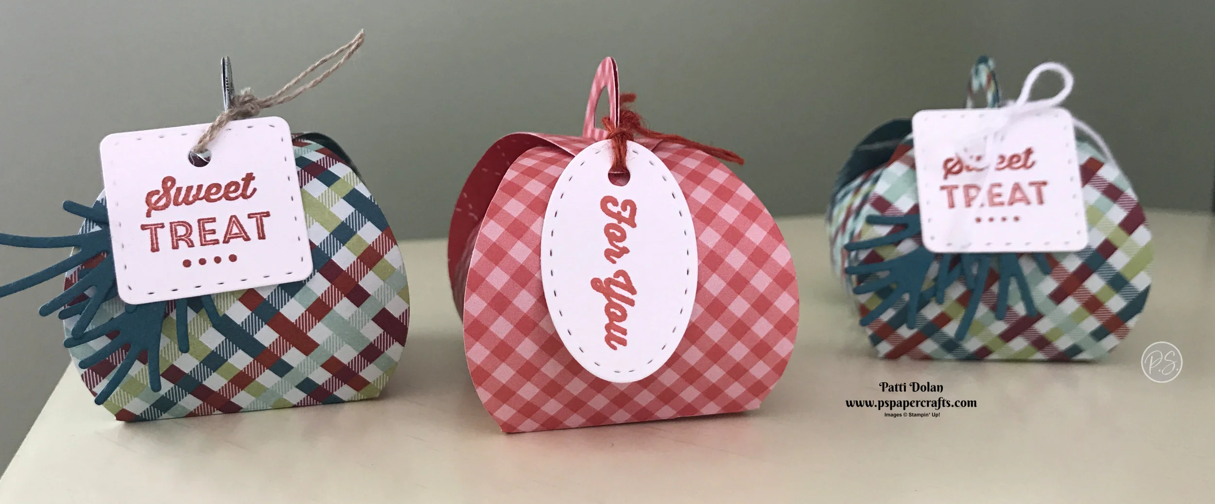 Tiny Keepsakes - Cute Curvy Boxes