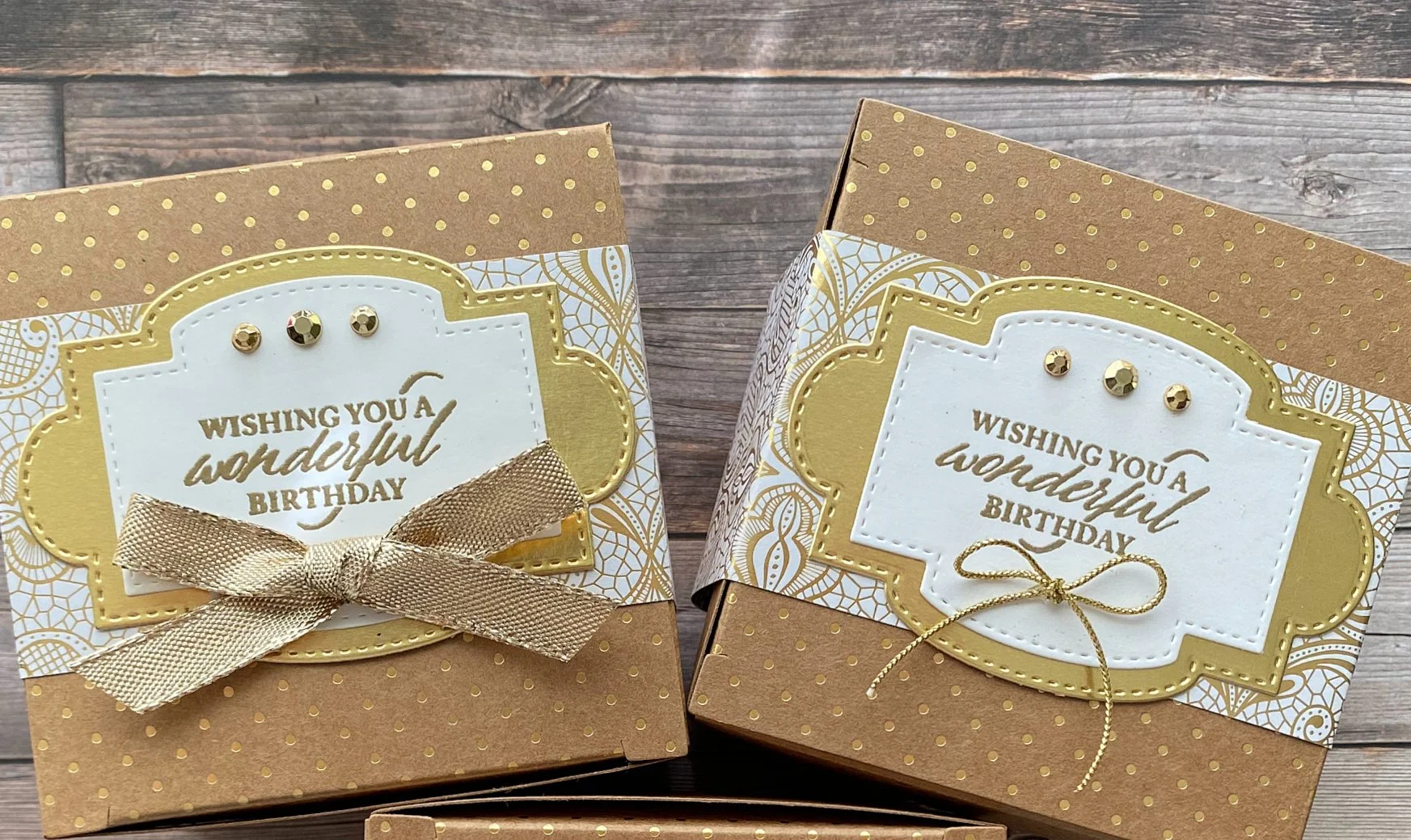 Beautiful Scalloped Kraft Treat Boxes