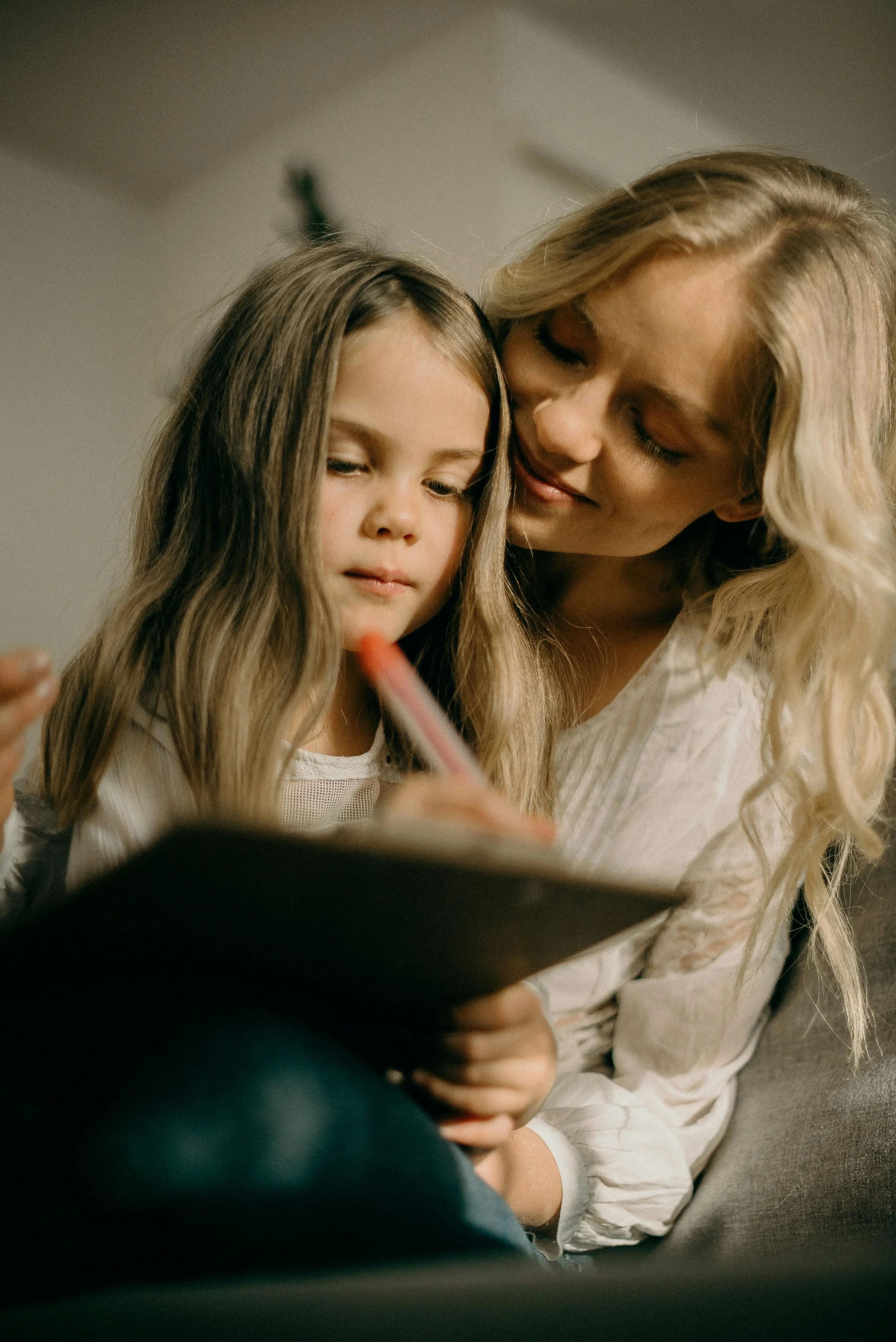 10 Questions That Encourage Kids to Think for Themselves