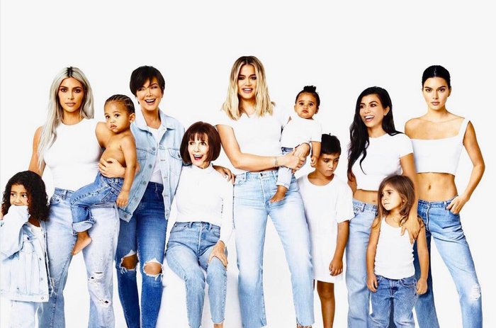 kardashian-klan2018.jpeg