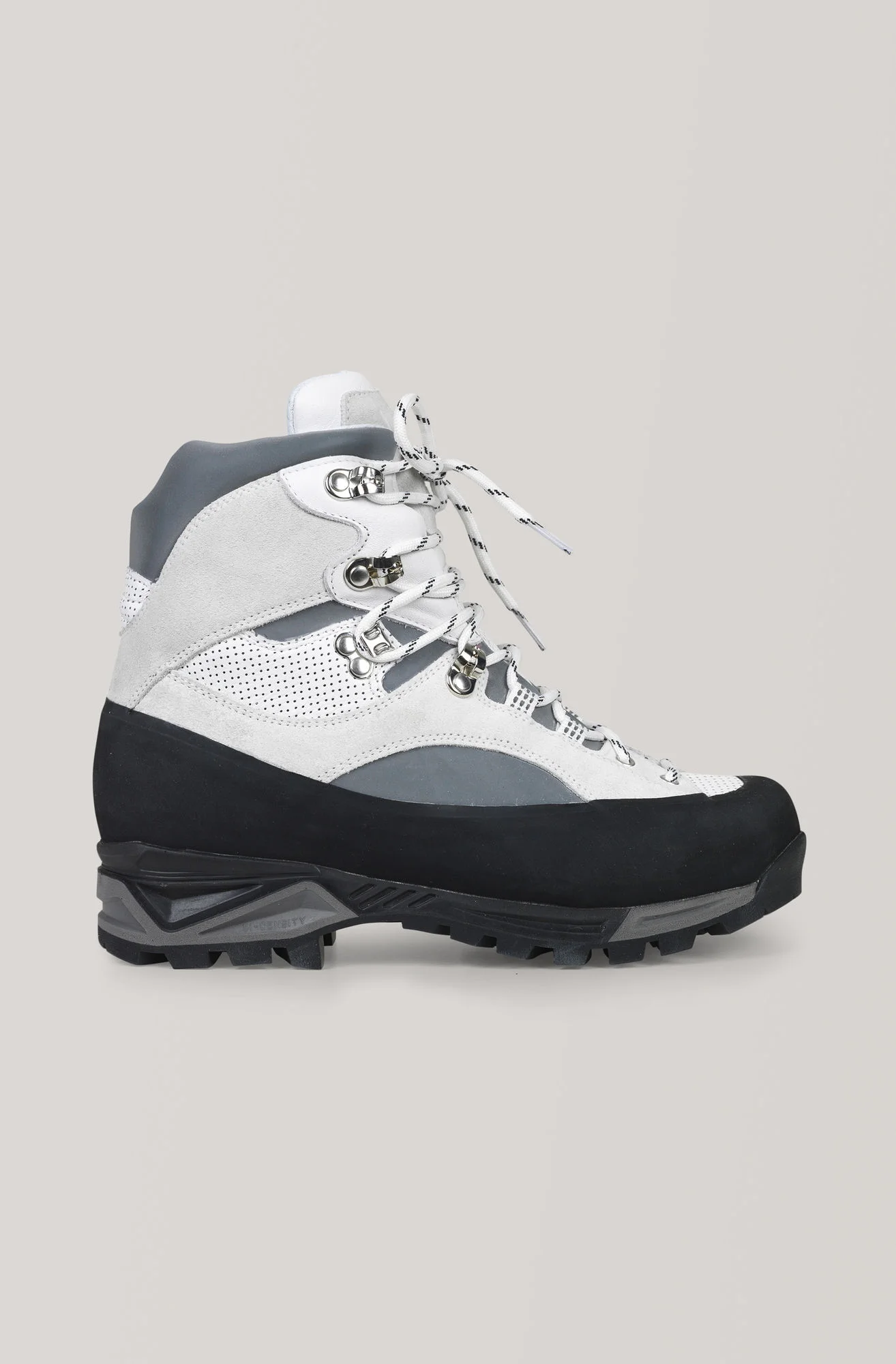 Sarai Boots - Ganni