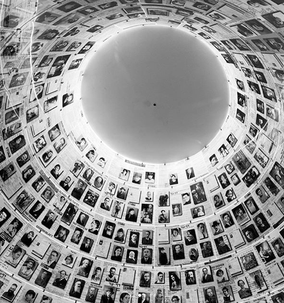 Demi visits Yad Vashem