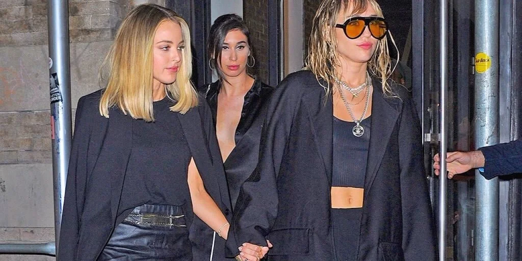 Kaitlynn Carter with Miley Cyrus via Fox News