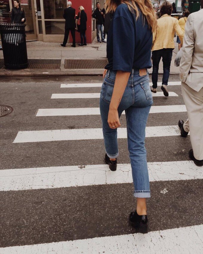 Why Every Girl Must Have a Pair of Levi's Denim In Their Closet — Exhibit A