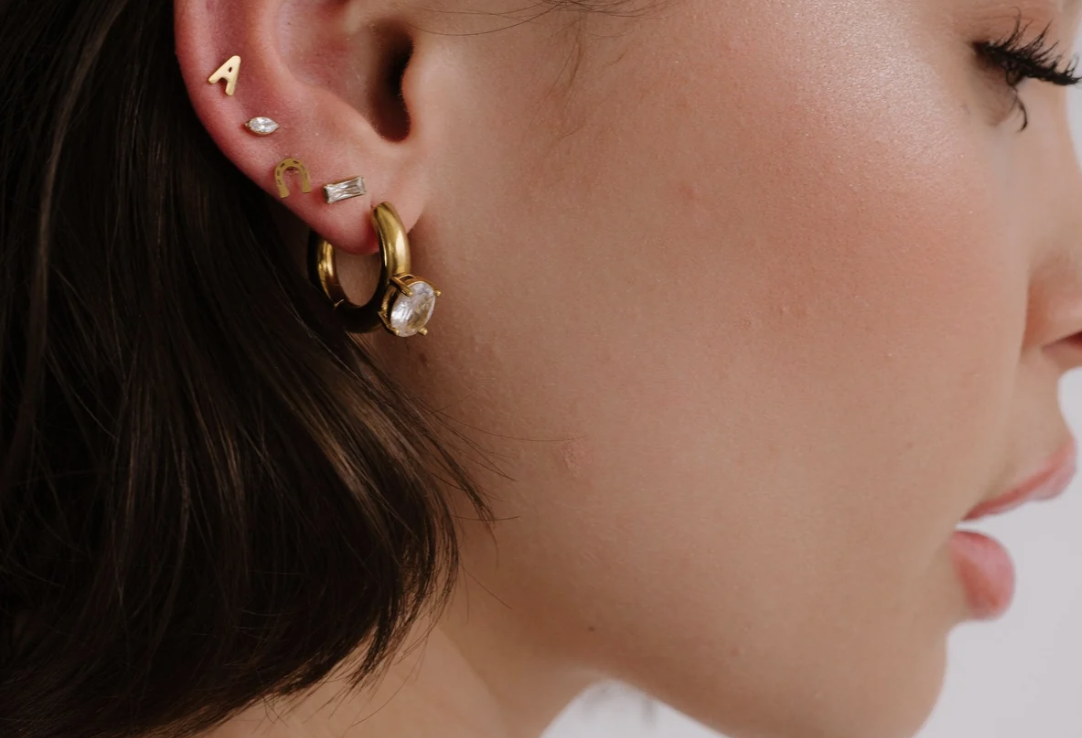 BAGUETTE GEM FLAT BACK STUD, $24
