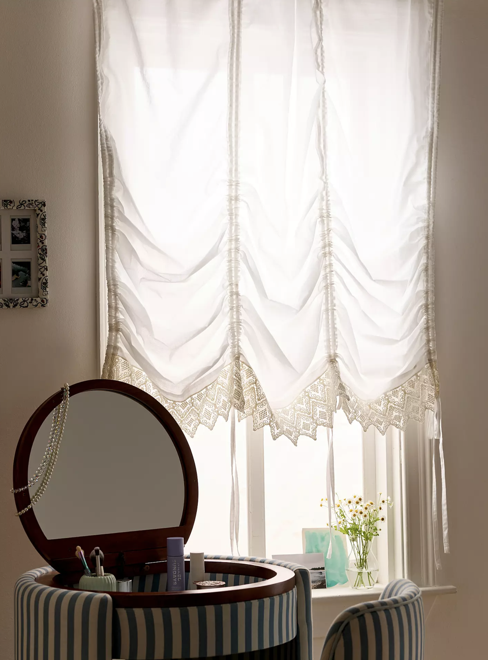 Wispy Crochet Trim Balloon Window Valance