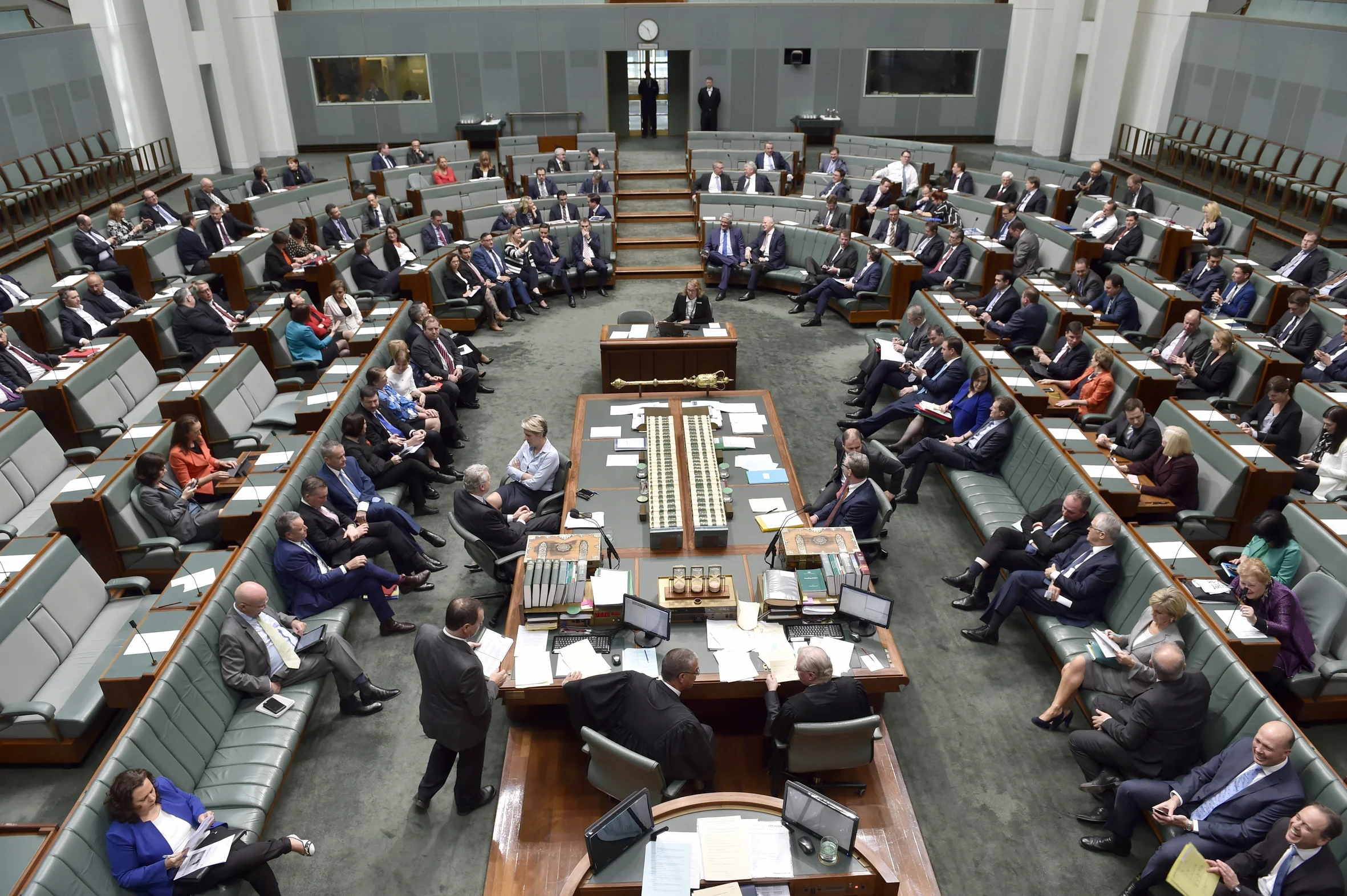 #5and5 Turnbull Government in a shambles