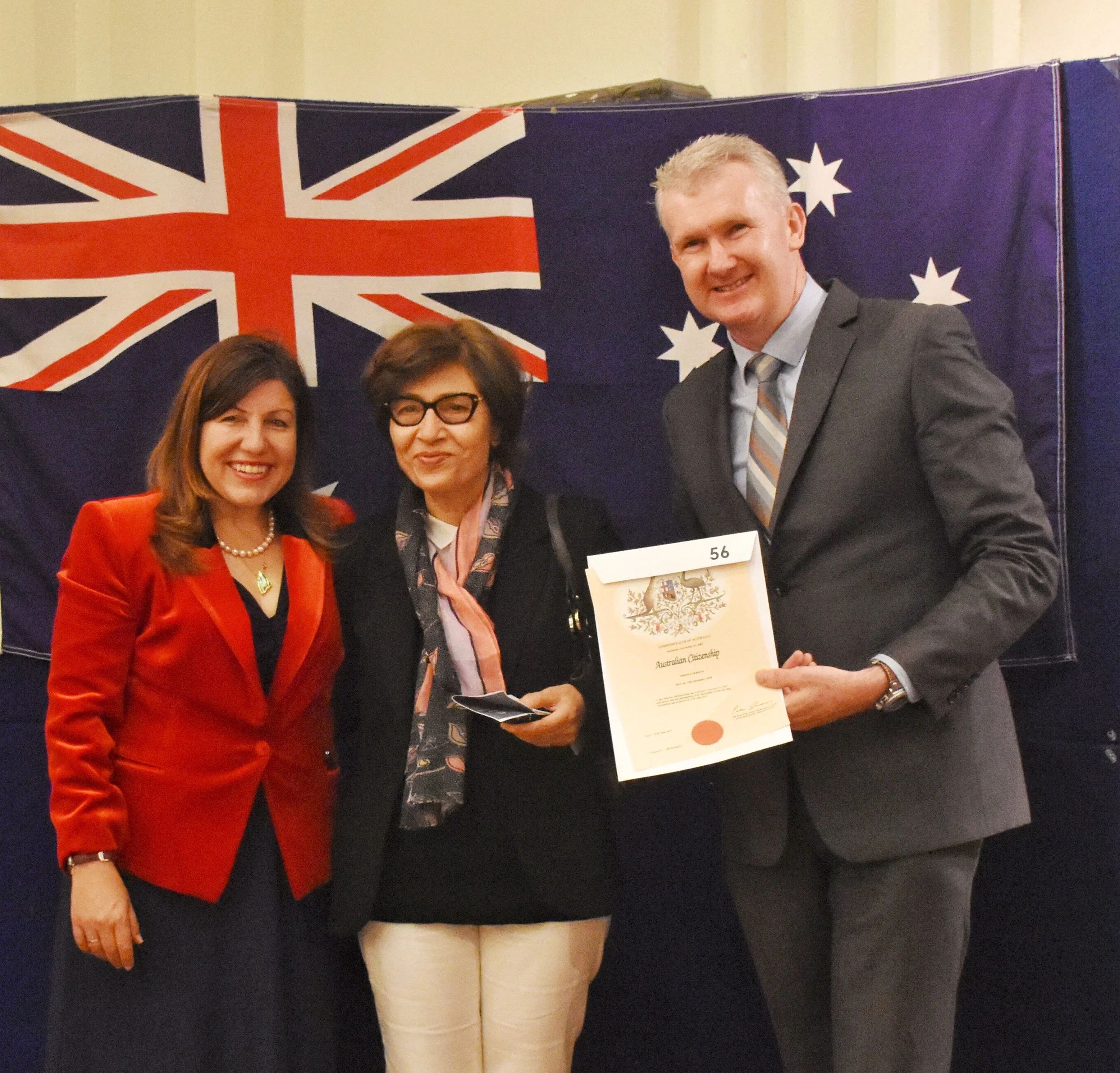 MEDIA RELEASE: NEW MINISTER, SAME BLACK HOLE: ANSWERS & ACTION REQUIRED ON CITIZENSHIP DELAYS