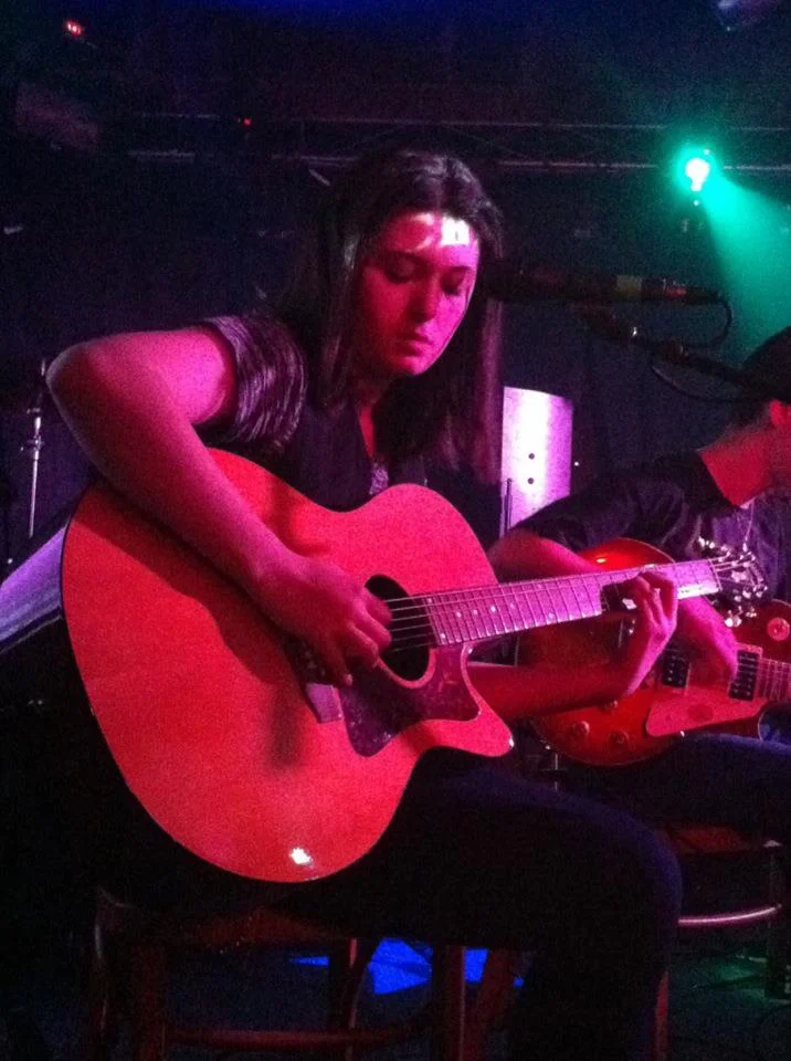Marisa Testa Performing Live in NYC.