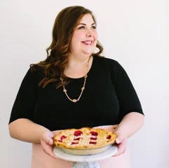 Jessica Blair | @galfridaybakes Making magic with bomb scratch-made desserts and lush, colorful flowers 🌸🎂✨ Workshops | Dessert Orders