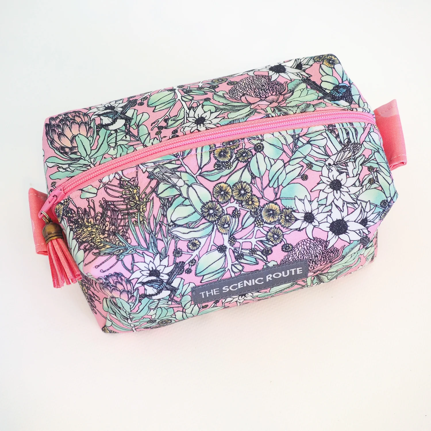 Native_Floral-Medium-Boxette-cosmetic-bag-Closeup-image2.jpg
