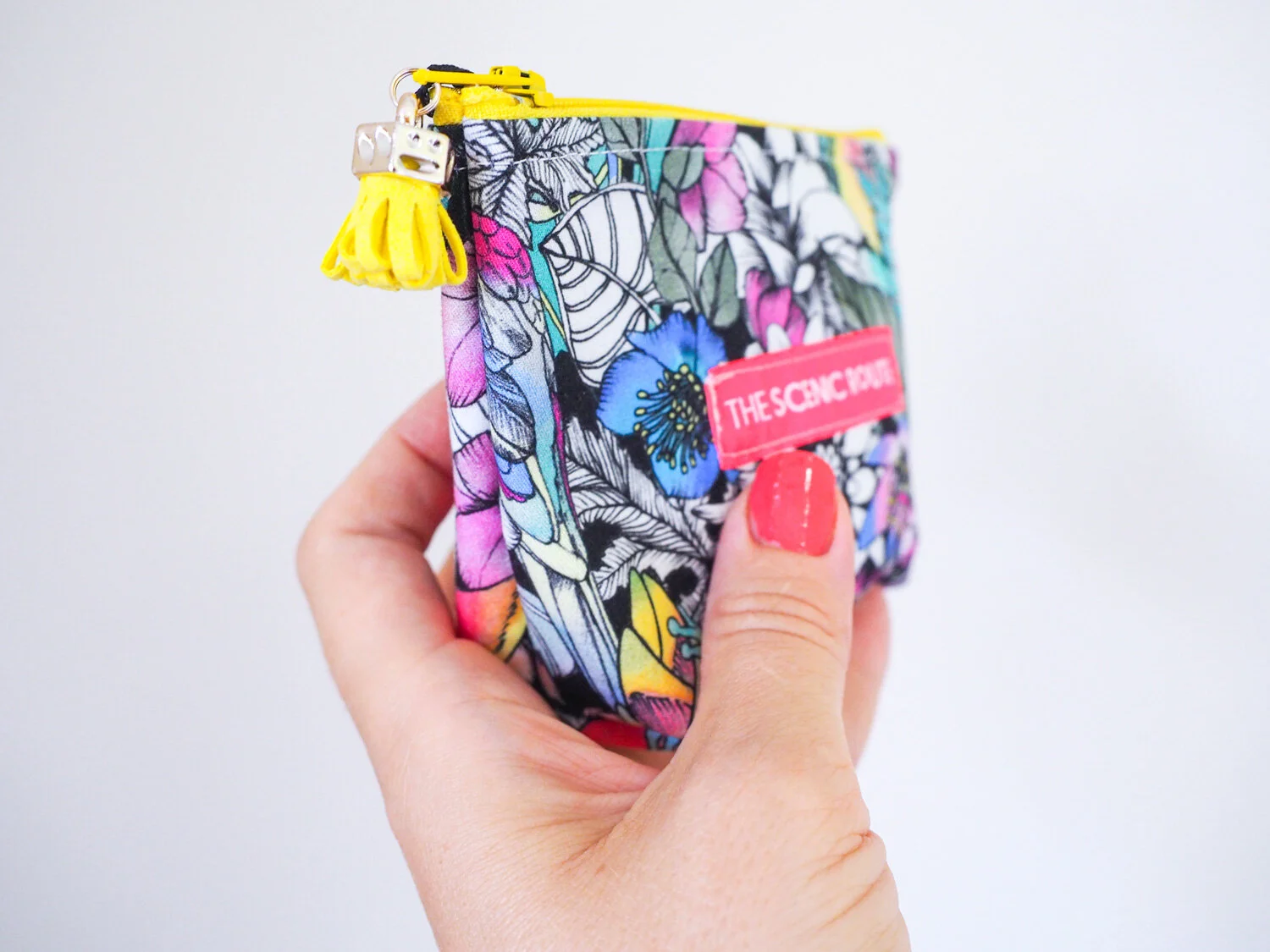 botanica-kyalee-hand2.jpg