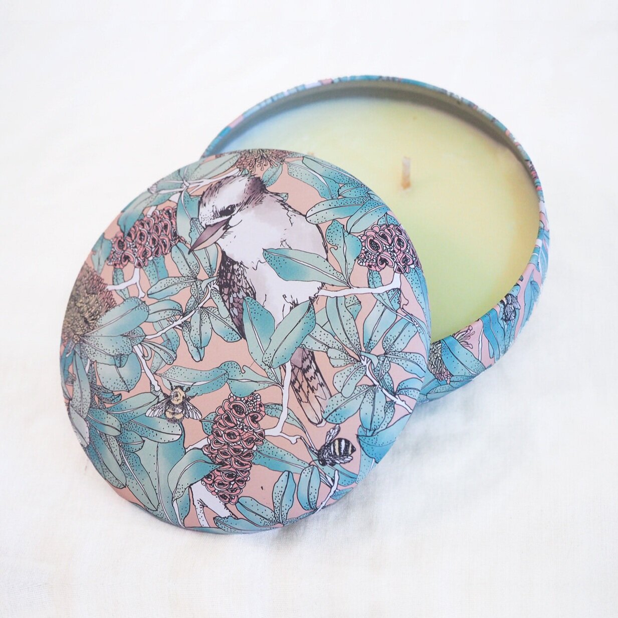 kookaburra-candle-main.jpg