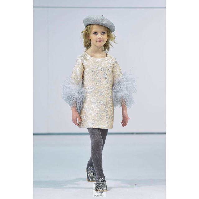 Model Emmery in a beautiful outfit walking for @charabia_paris at @petiteparade taken for @hooligansmagazine #charabiaparis #kidsphotography #hooligans #runwayphotographer