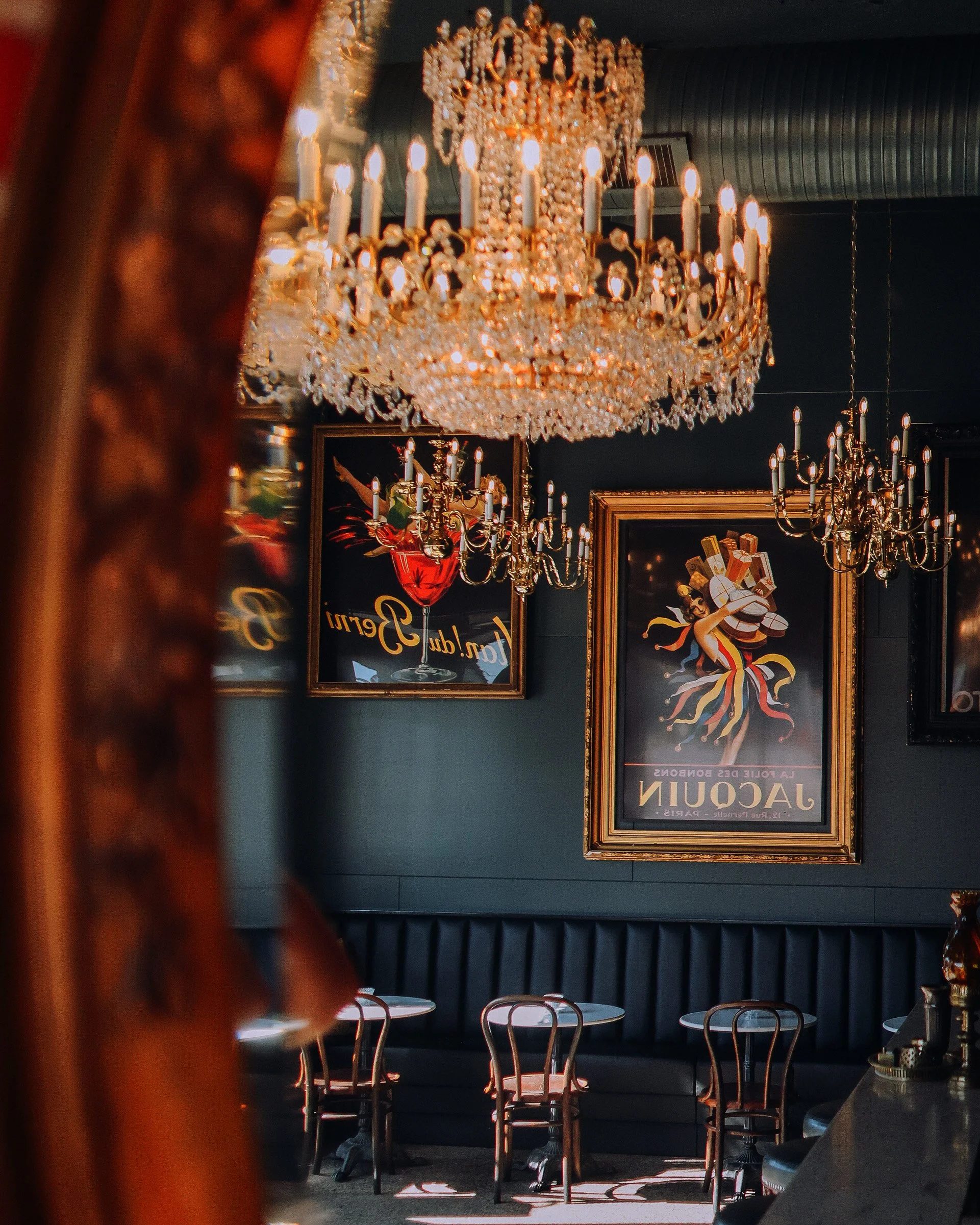 CHEVAL Cocktail Lounge
