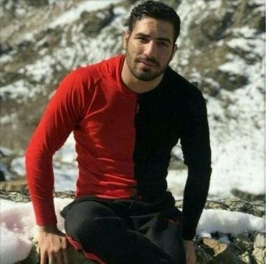 کاری که شروع کردم رو تموم میکنم