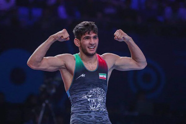 گزینه محمد بنا بعد از مصدومیت میثم دلخانی