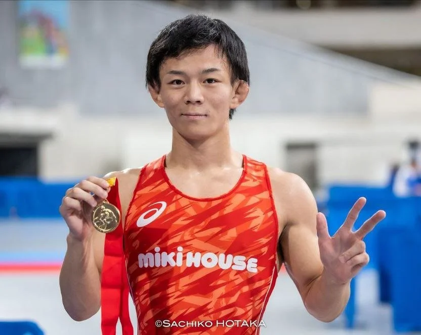 شش&nbsp;ملی‌پوش کشتی آزاد ژاپن مشخص شدند؛ هیگوچی و اتوگورو به بلگراد رسیدند