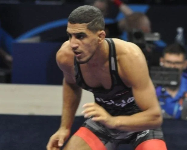 سومین شکست عموزاد در ۱۷ روز