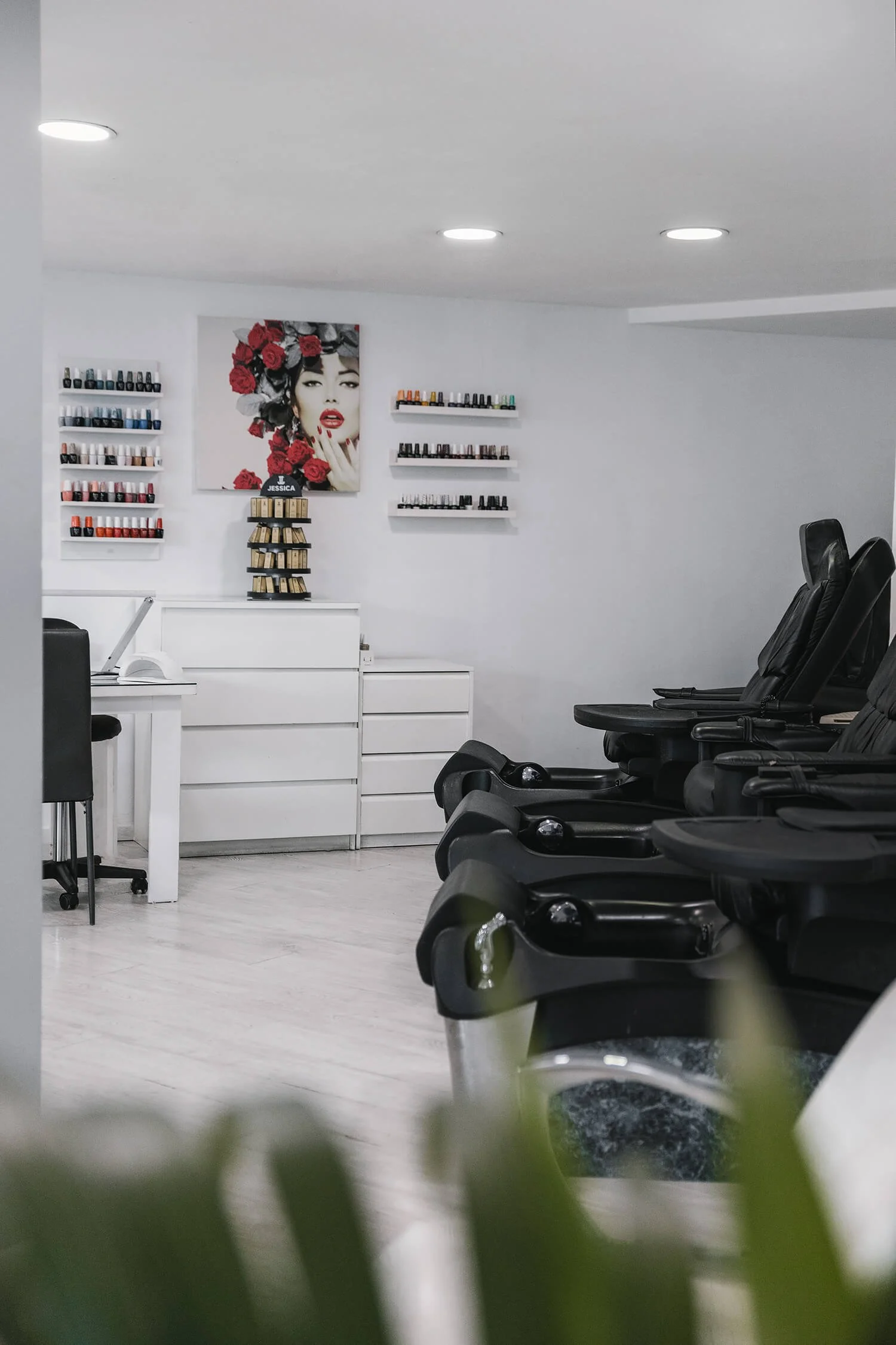 aaura-beauty-salon-marbella-samira-042.jpg