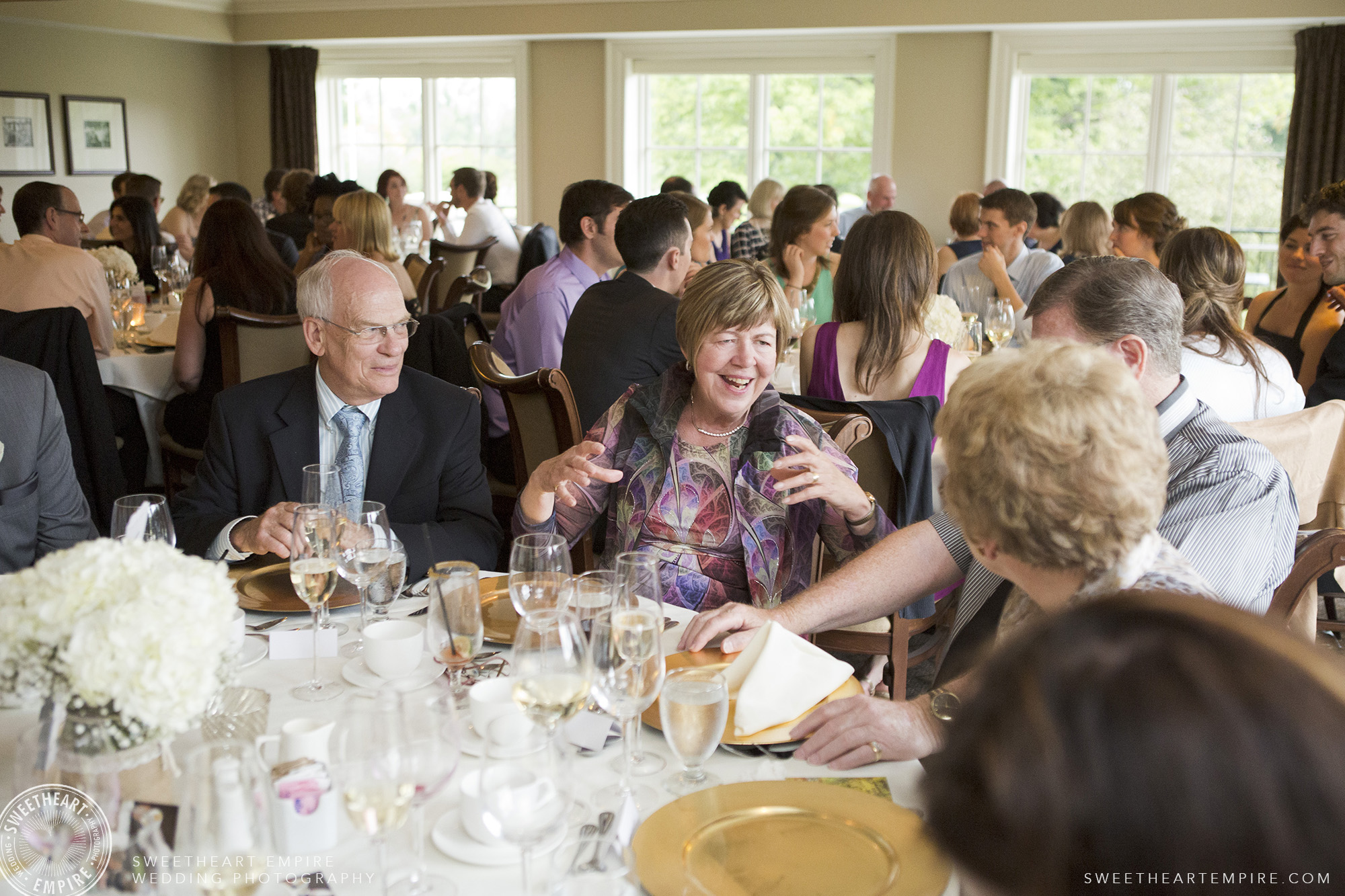 Guests enjoying themselves during wedding reception, Oakville Golf Club Wedding