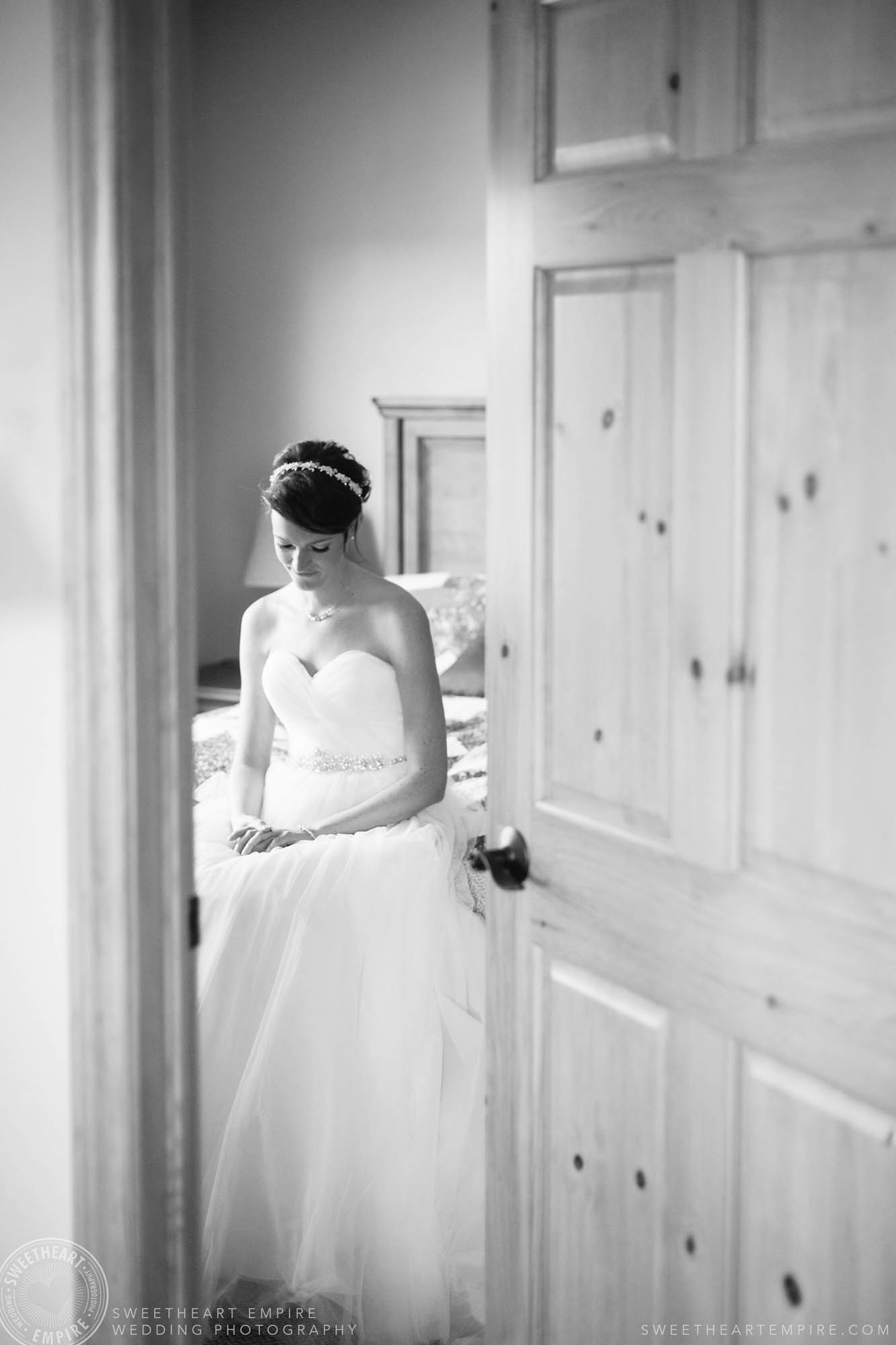 Bride taking a moment to herself before the ceremony, at this Rockway Vineyards wedding in Niagara.