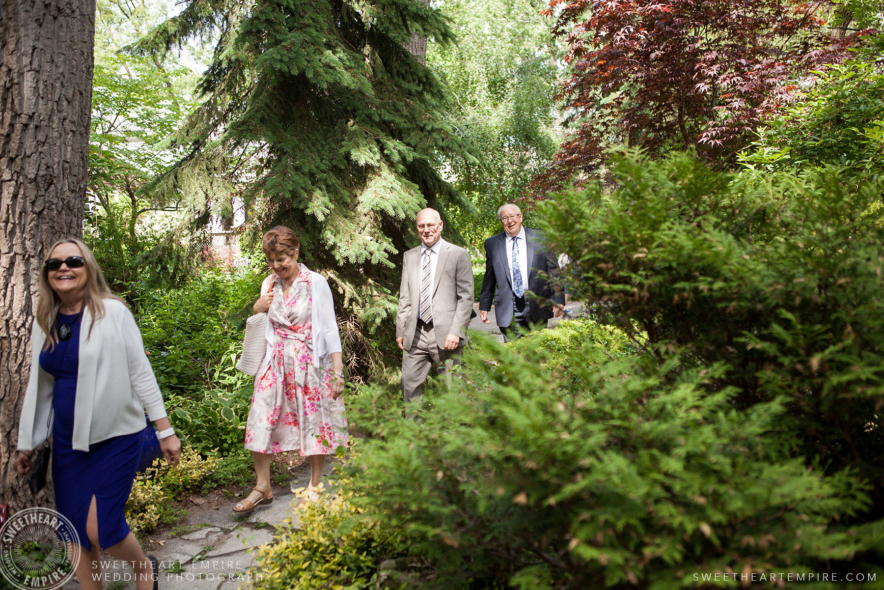 Guests arriving for the wedding, Toronto Island Elopement