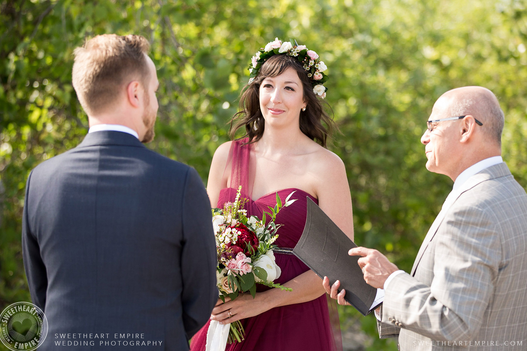 Bride and groom saying their vows, Toronto Island Elopement