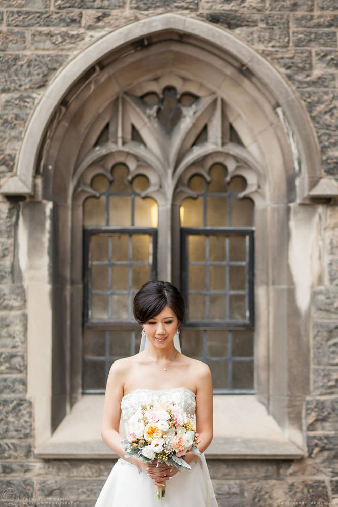 Bride holding her bouquet, Hart House University of Toronto Wedding