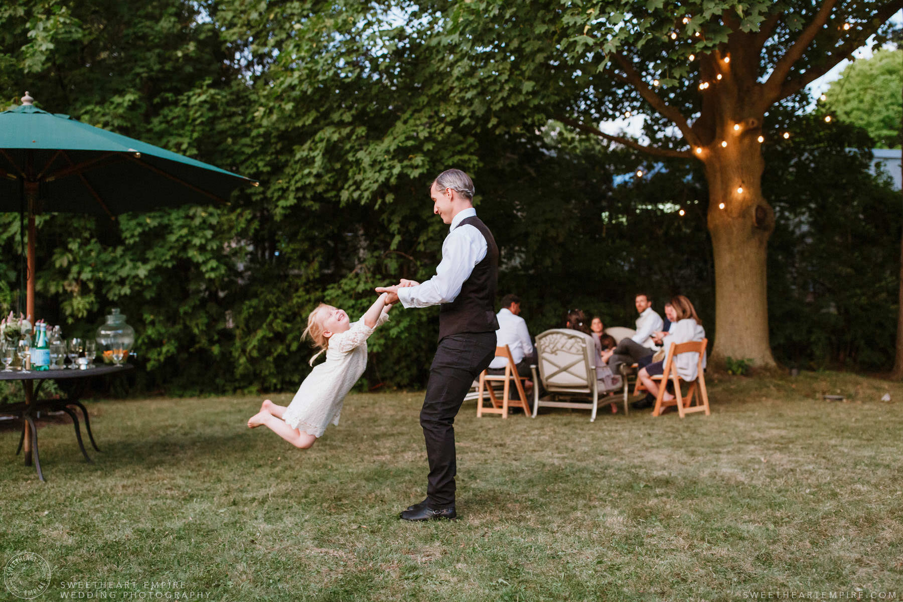 Summer Backyard Wedding_092.jpg