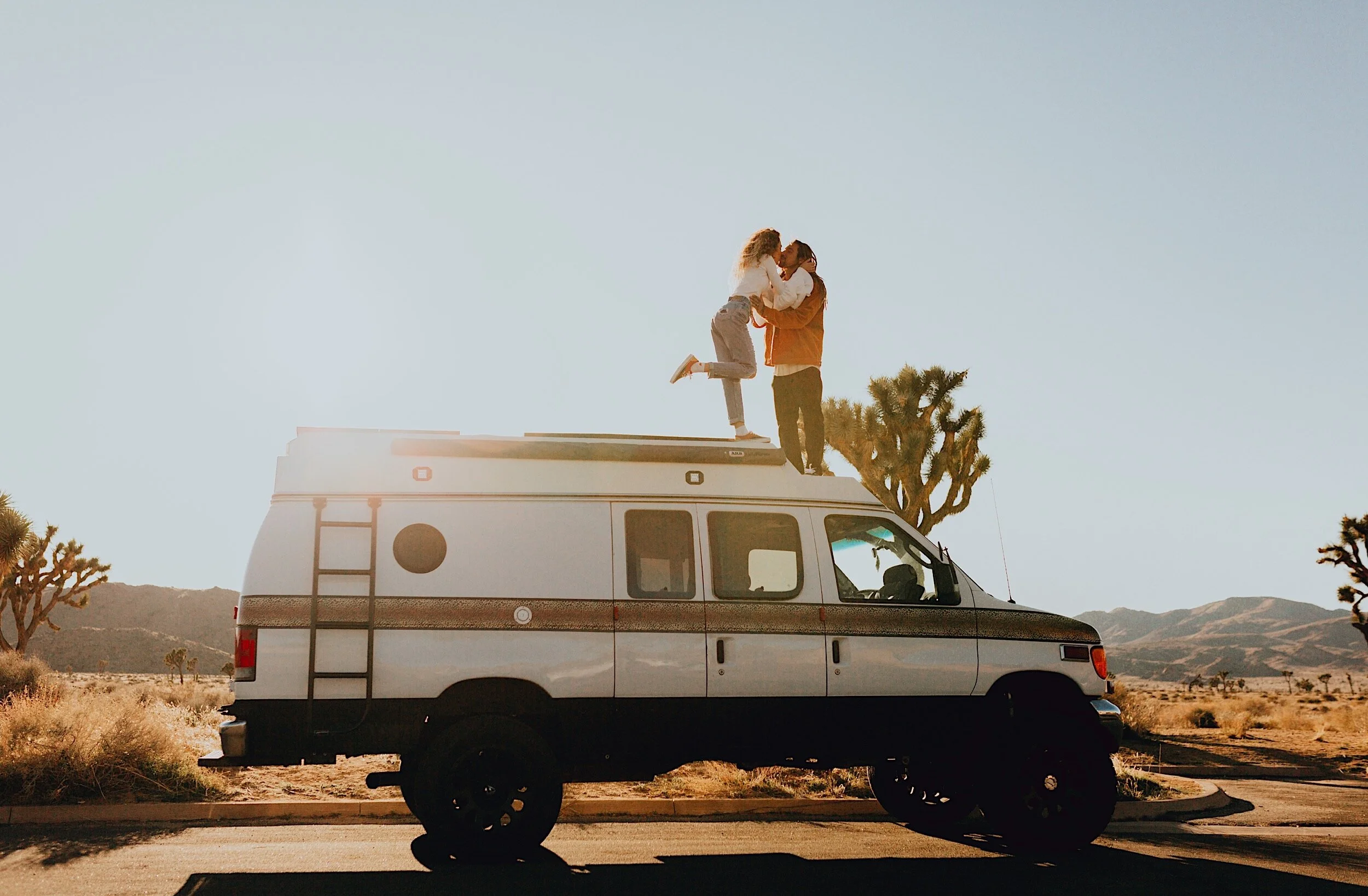 22_joshua-tree-couple78.jpg