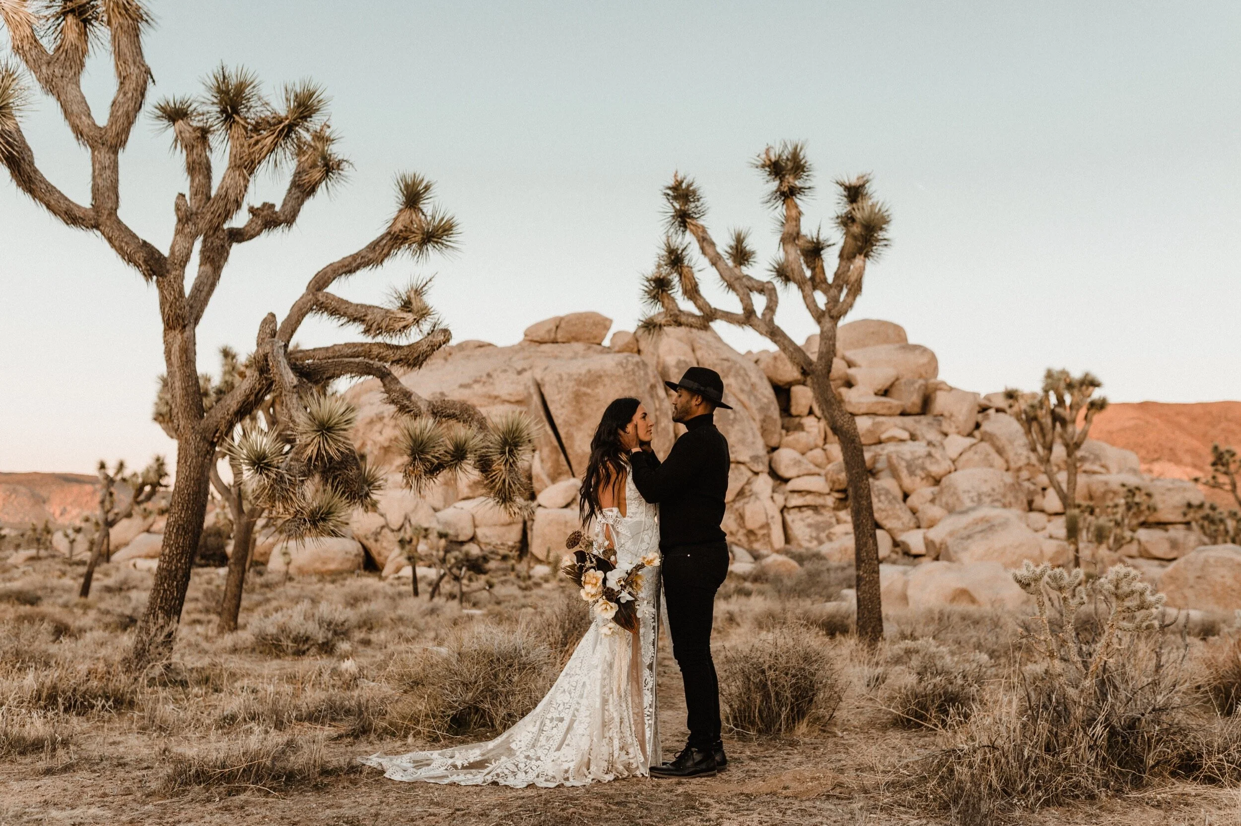 10_joshua-tree-elopement81.jpg
