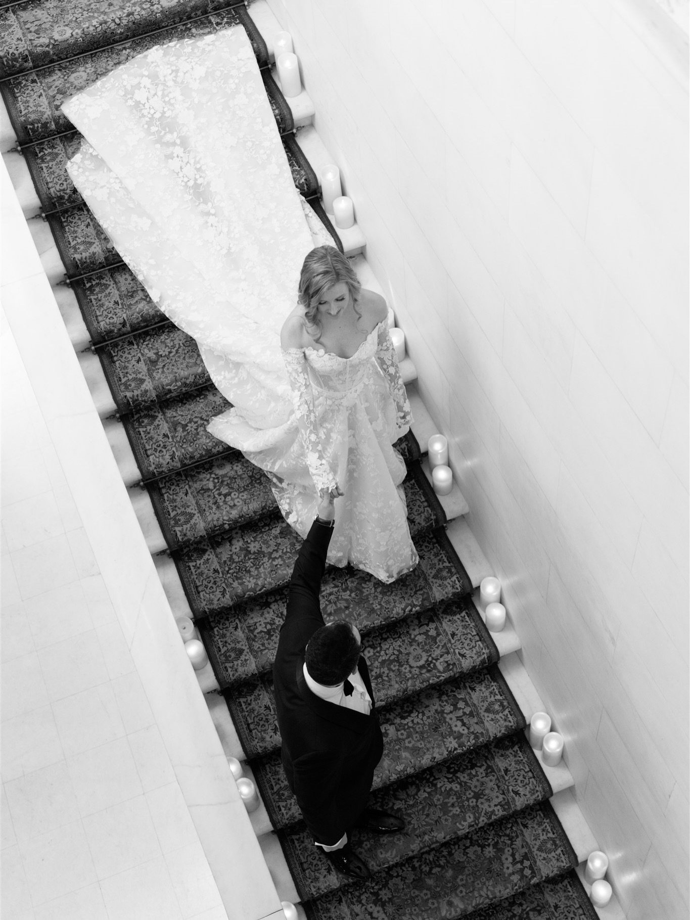 A cozy winter wedding rooted in timeless elegance at De Seversky Mansion.
Mr. &amp; Mrs. Simoski&rsquo;s celebration unfolded with candlelit warmth, refined details, and the quiet romance that defines a memorable winter wedding in New York.

As the e