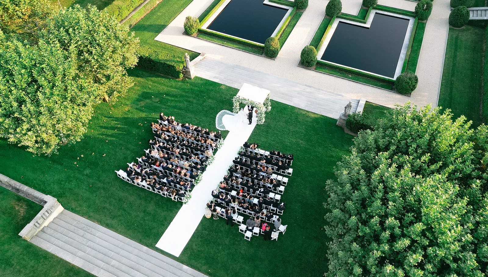 wedding drone aerial shot at Oheka Castle gardens
