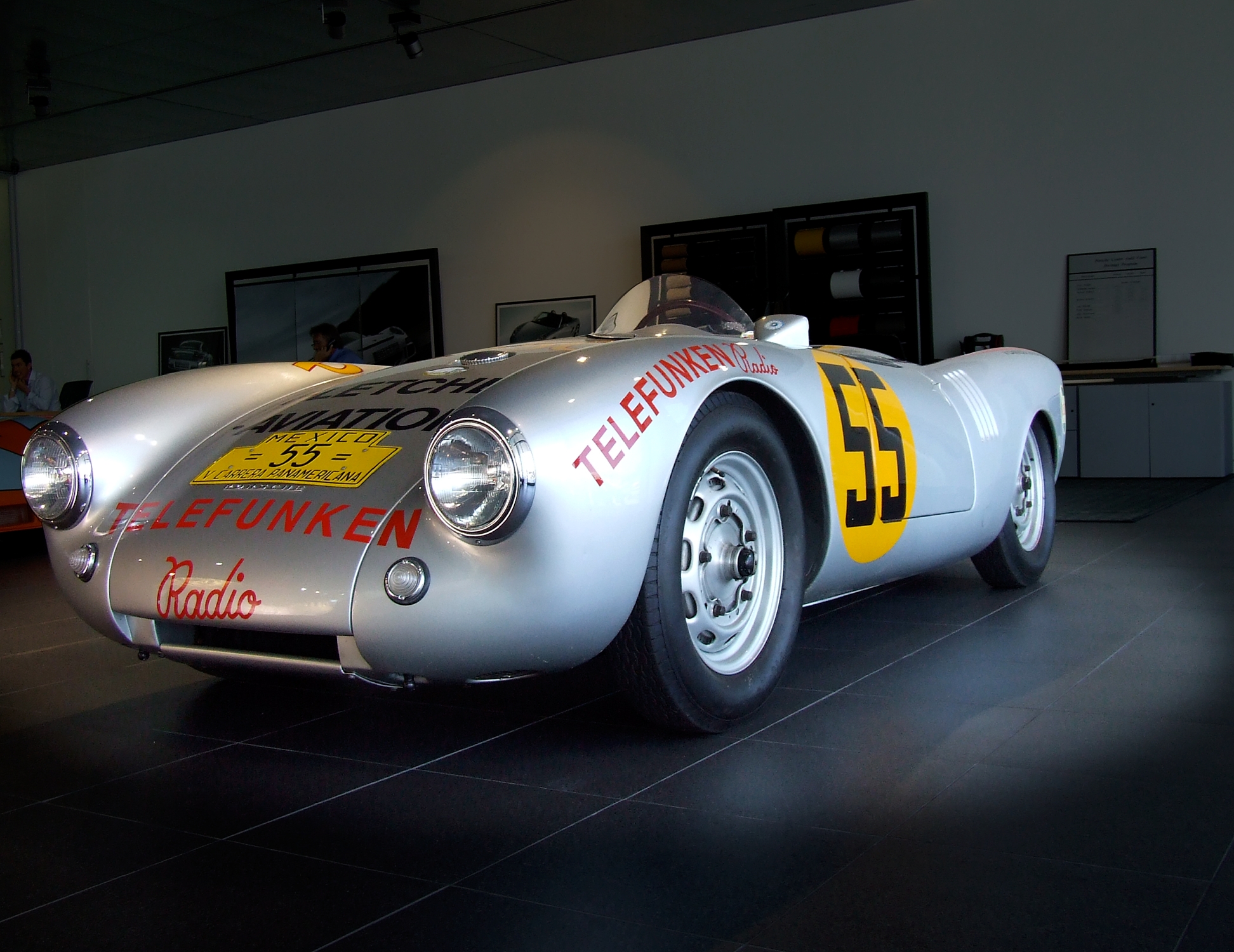 Porsche306.jpg