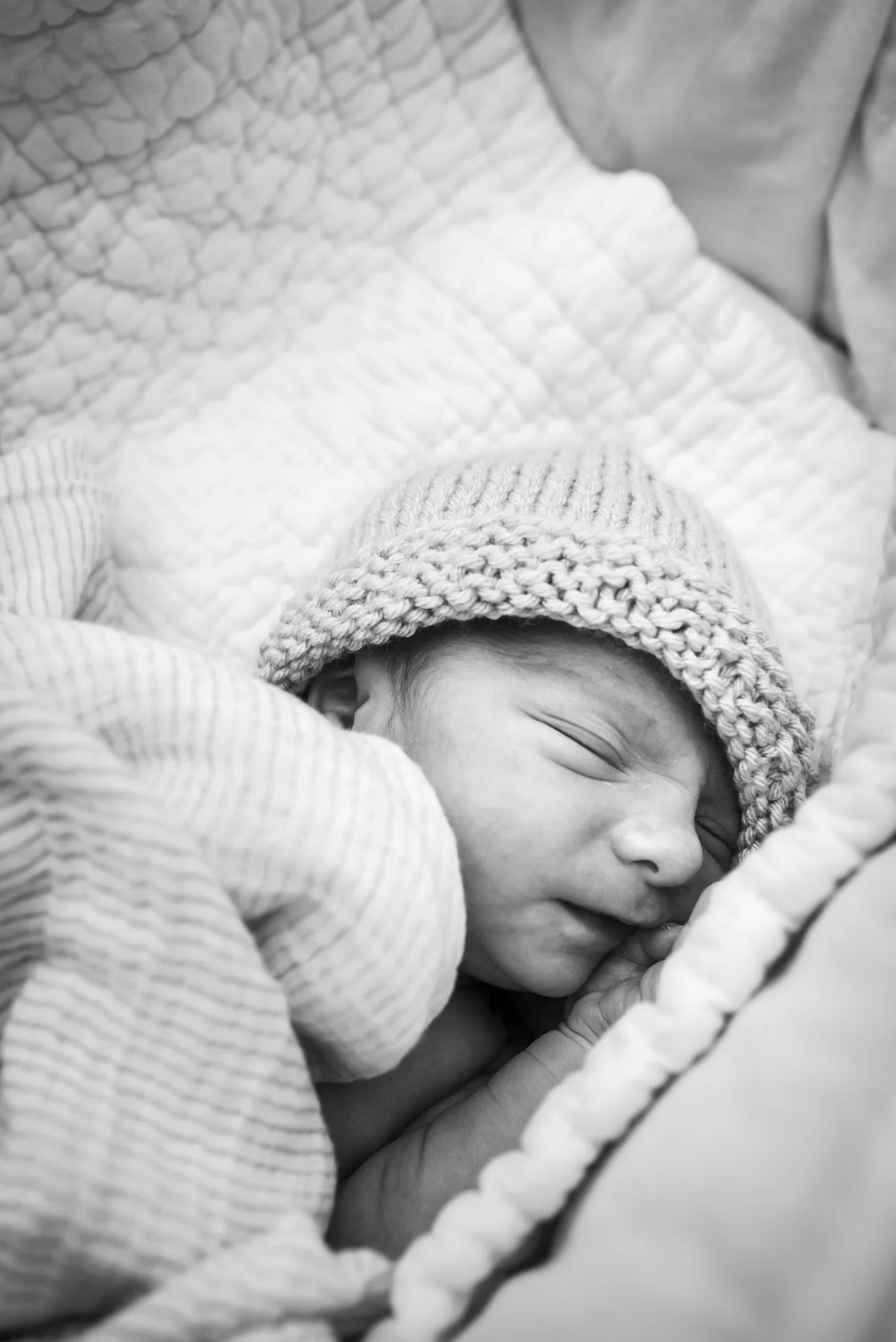 Jake_newborn-9.jpg