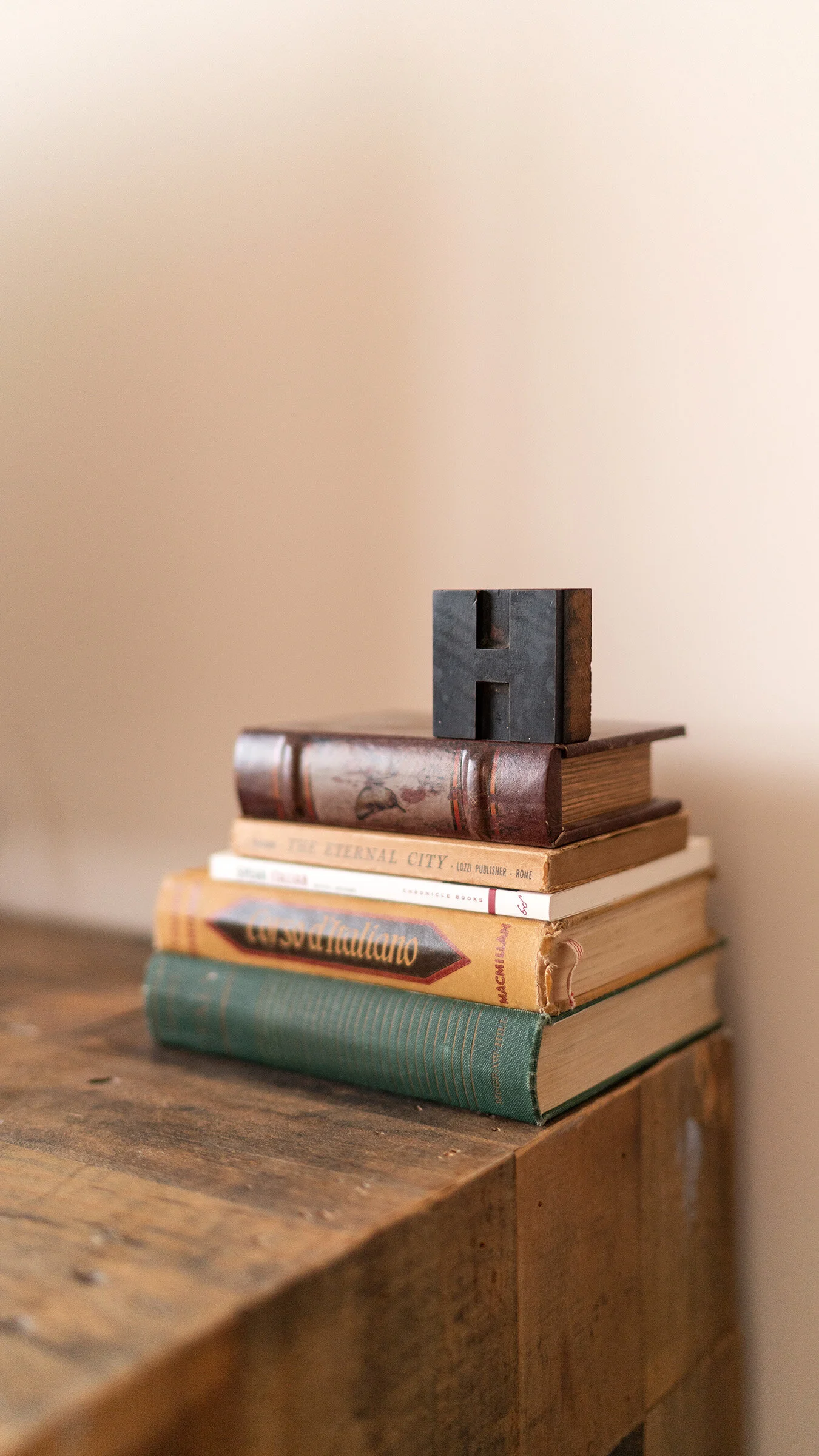 Hussain Almoosawi, UAE