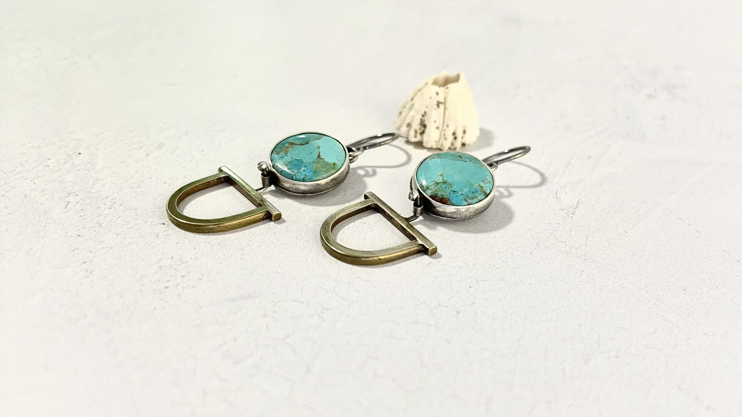 Inverted Arch Earrings with Mohave Turquoise Rounds