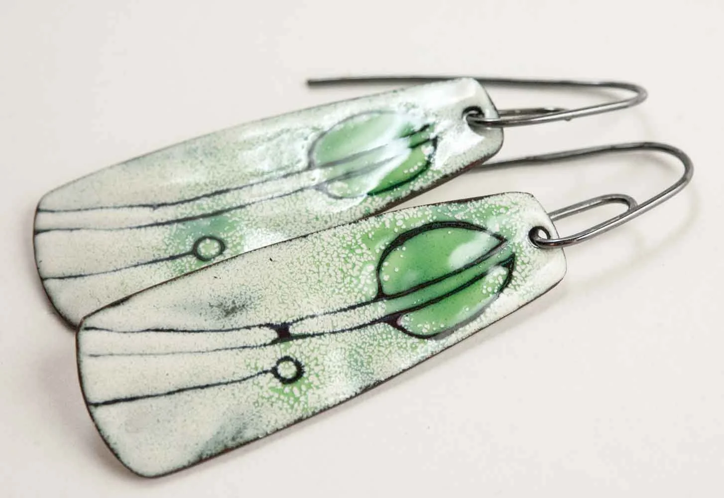 Sgraffito Enamel, Sgraffito, Enamel Jewelry, Enamel Earrings, My Brown Wren, Tammi Sloan, Green Poppy Earrings, Enamel Poppies