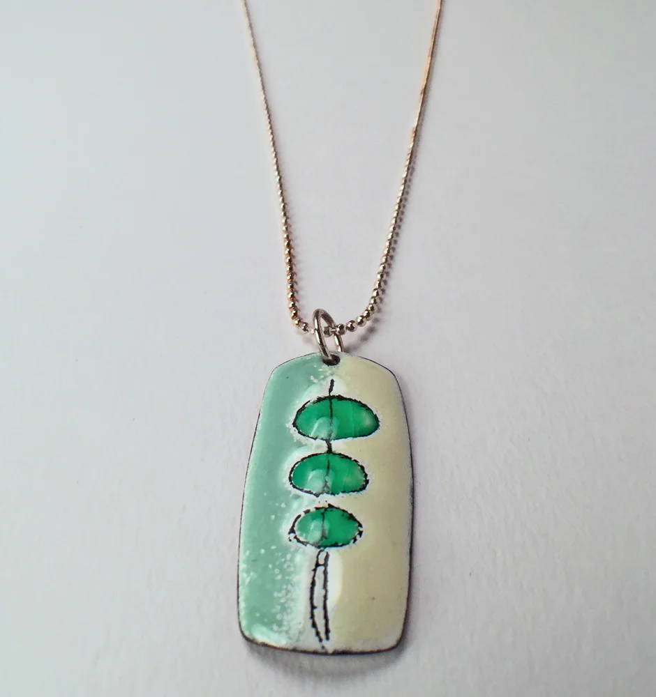 art nouveau flower pendant.jpg