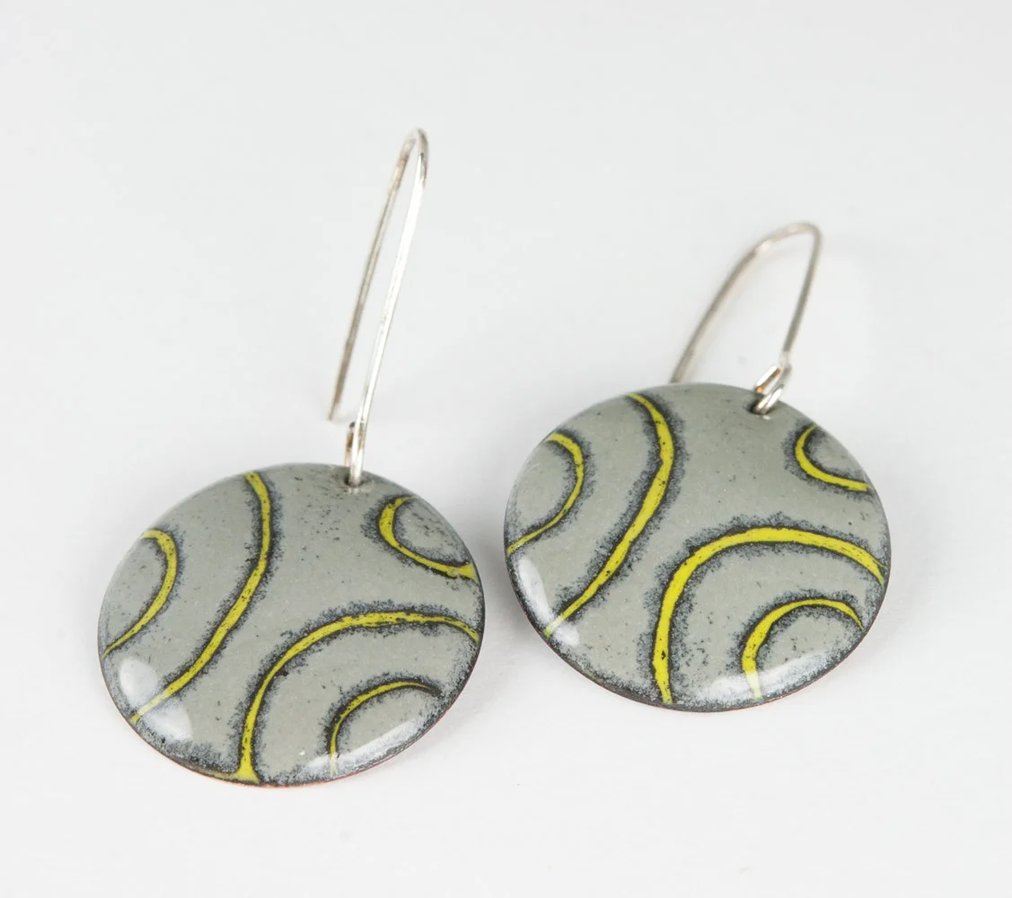 gray-and-green-circle-earrings2.jpg