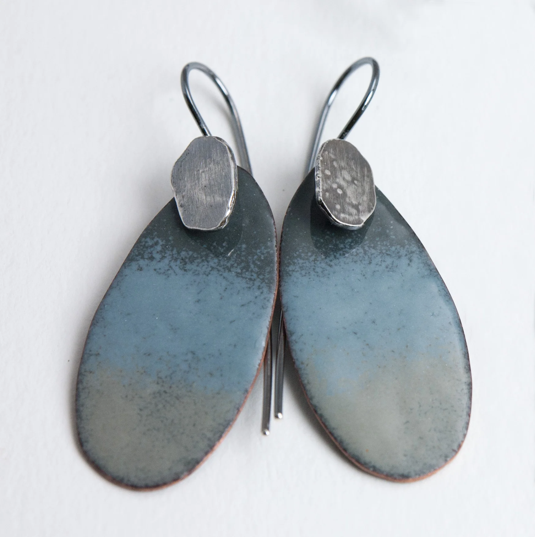 contemporary enamel and silver jewelry by tammi sloan of my brown wren