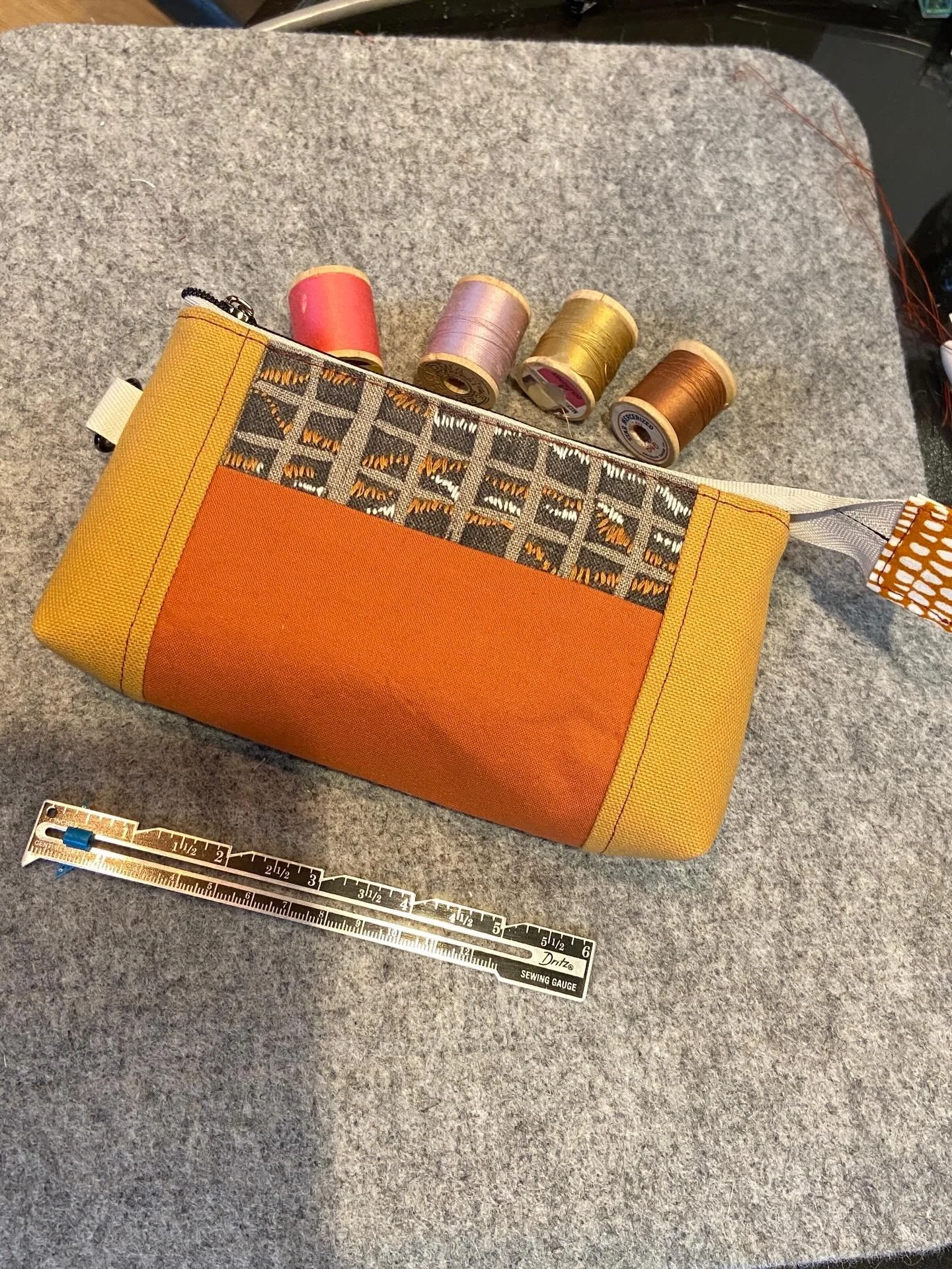 I wish I could say it was a joy making this Tiny Little Zipper Bag&hellip;

I have a huge pile of threads to remind me how many seams I ripped out before I got it right. 

It&rsquo;s a learning curve making these little bags, but I&rsquo;m determined