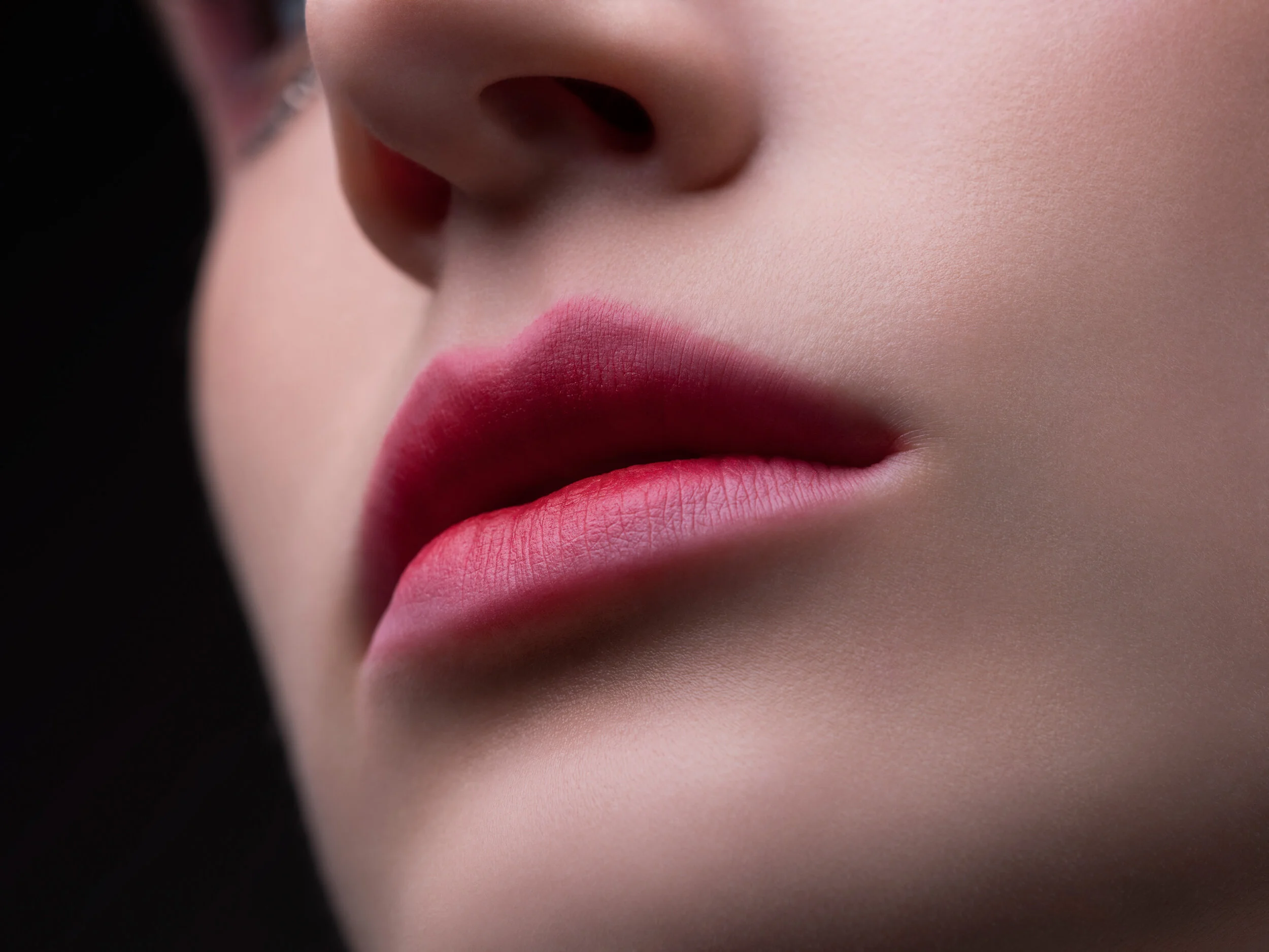 2-NANA-3-Lip-734_TUAN_1127.small.jpg