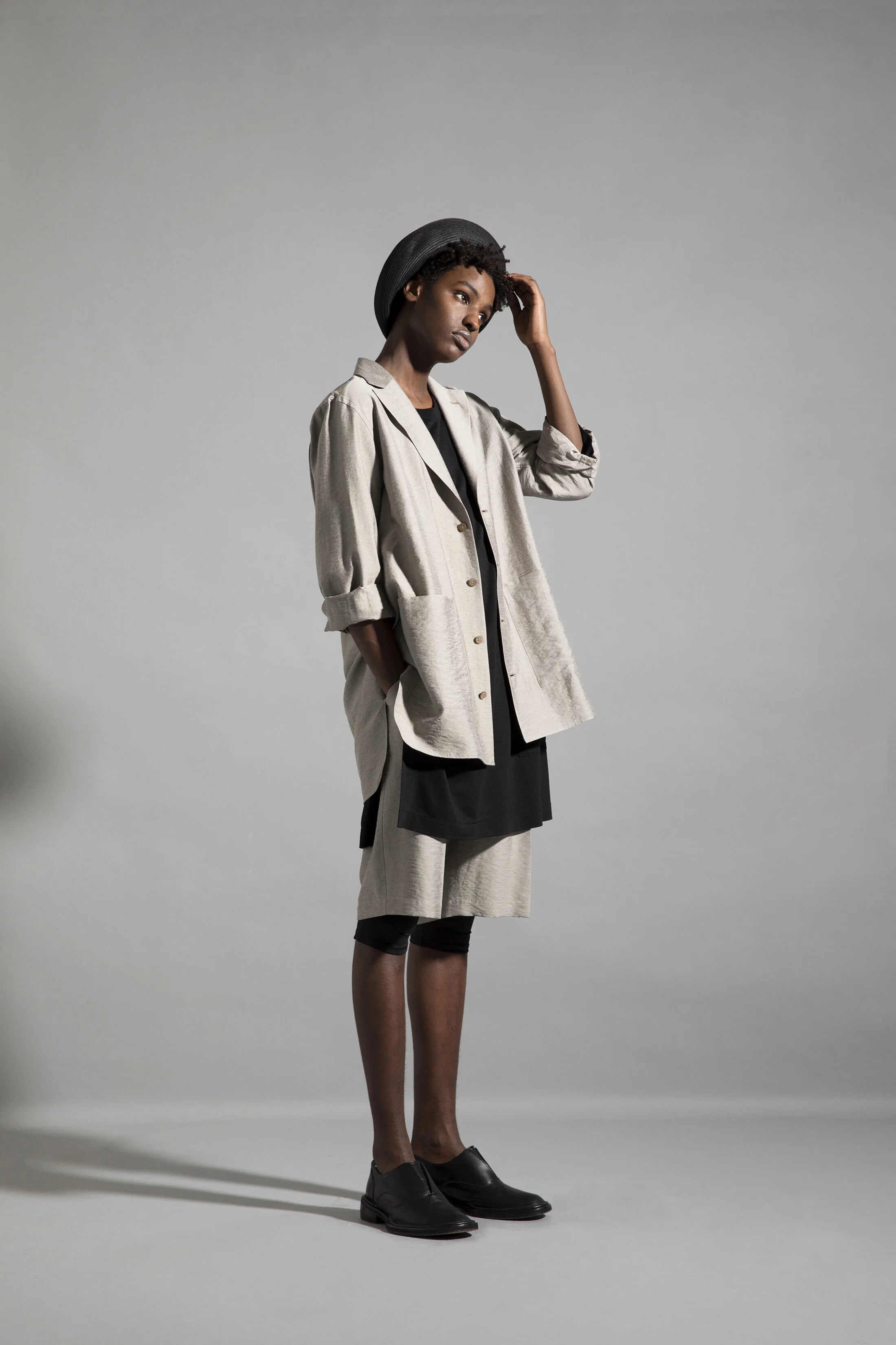 small.006_20ss HOMME_Robes&Confections.jpg